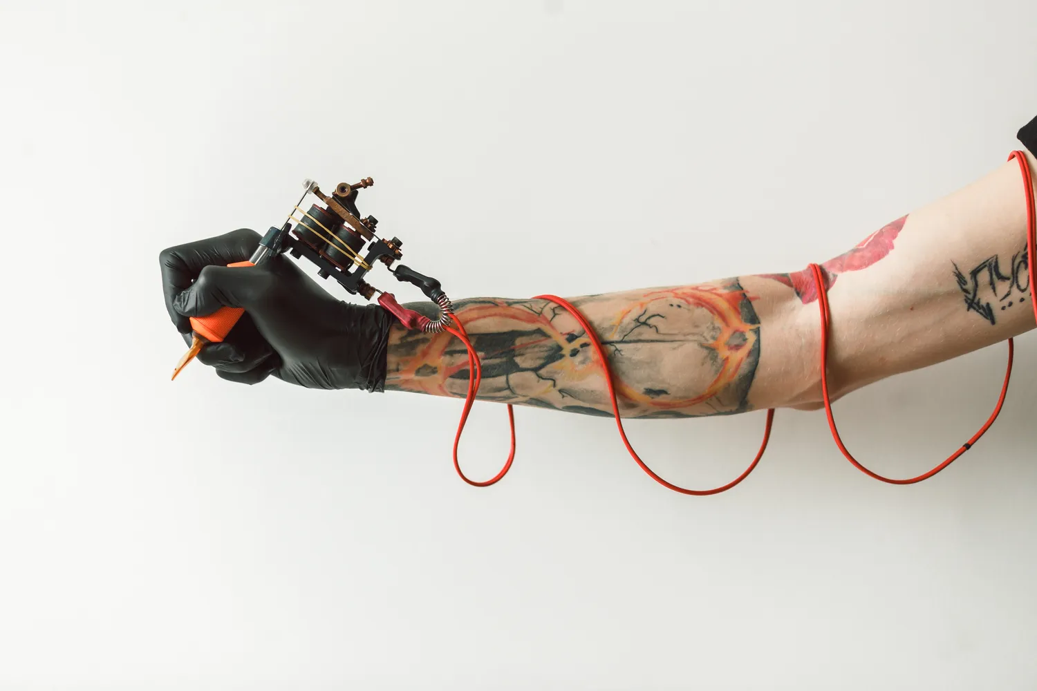 Kto robi sobie tatuaże?