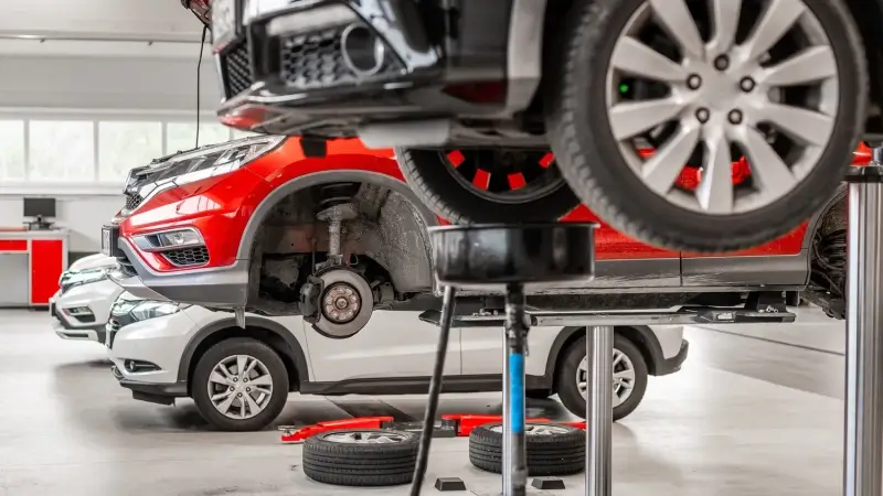 Jak założyć opony w dobrym kierunku?