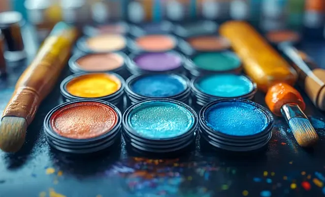 Co lepsze farby czy kredki do malowania twarzy?