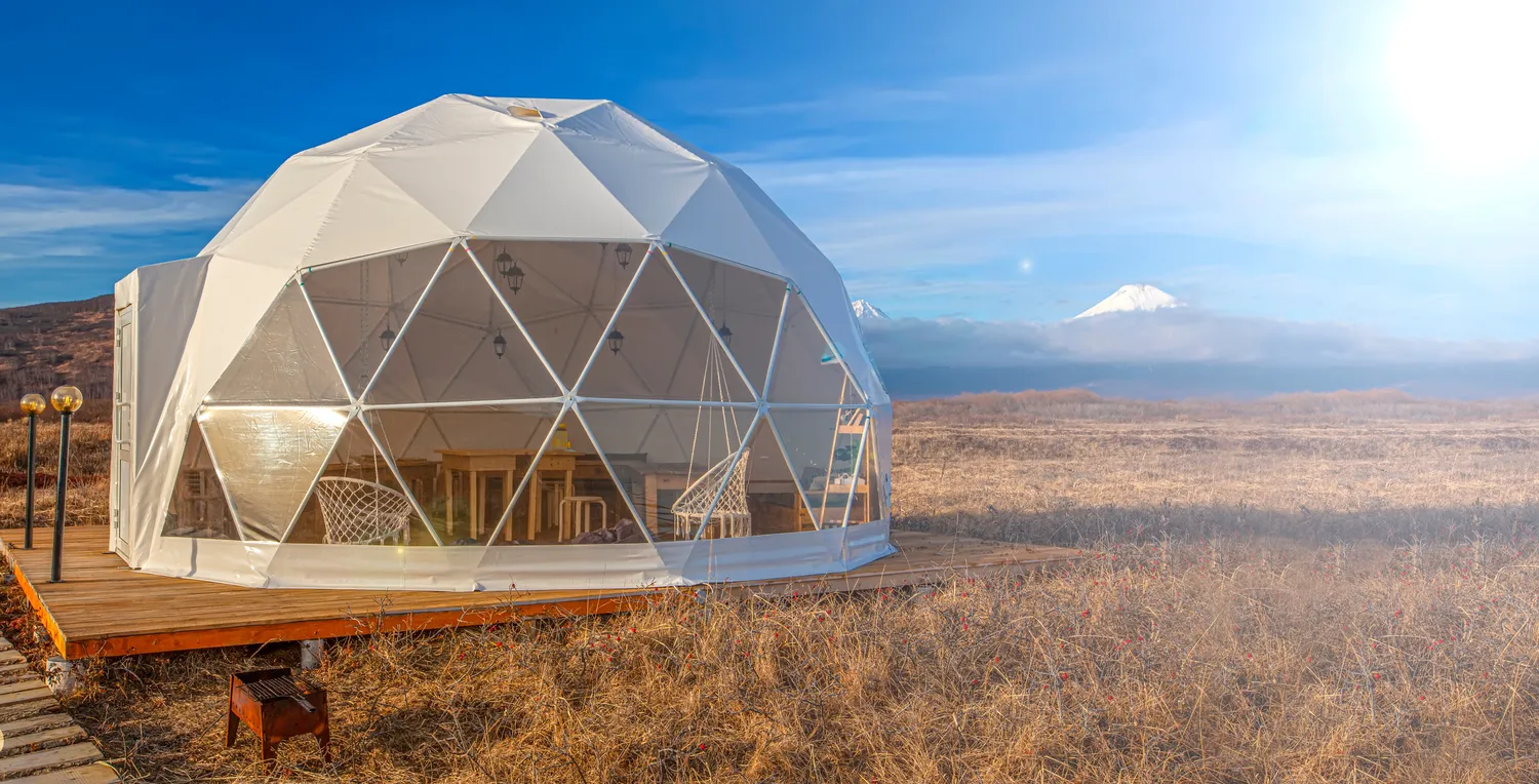 Ile kosztuje namiot sferyczny?