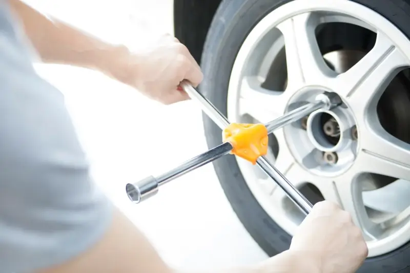 Jak zbudowac warsztat samochodowy?